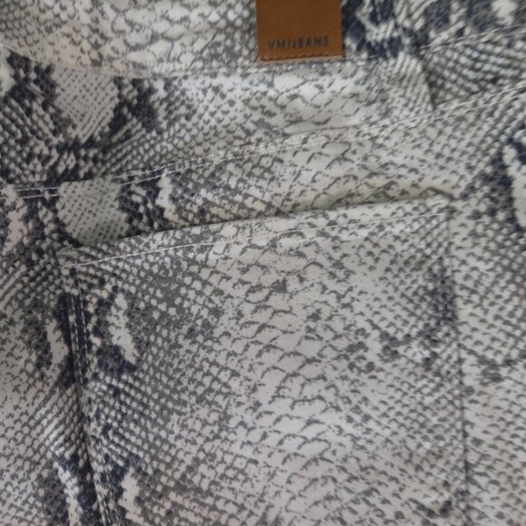 Ymi Graphic Premium Designer Jeans Size 11/30 - Picture 7 of 7